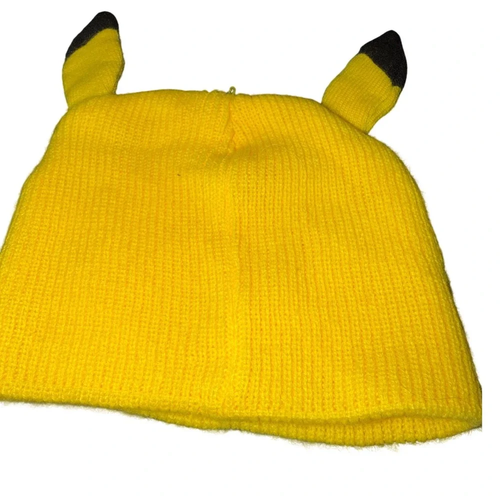 Pokemon Pikachu Beanie OSFM‎ Yellow Excellent 3D Ears Embroidered Face